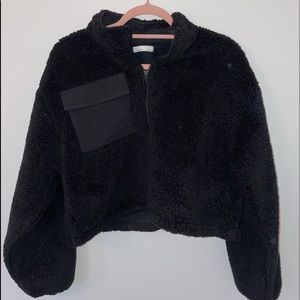 OAK + FORT - BLACK CROPPED 1/4 ZIP SWEATER